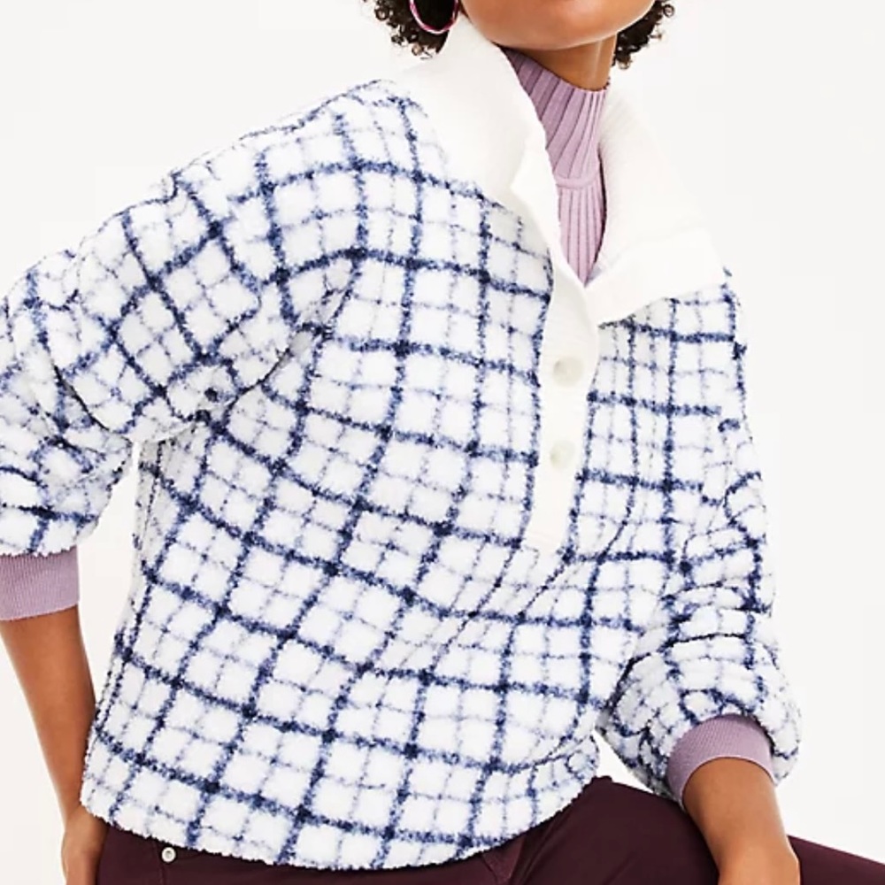 Loft Plush Windowpane Sherpa
Loft Sherpa
Loft Top
Loft Sweater